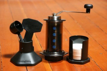 We Review The Best Coffee Grinders For Aeropress