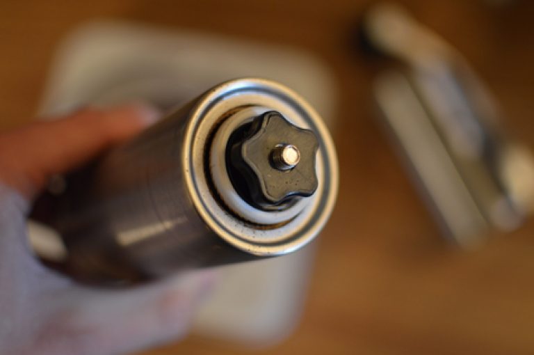 We Review The Best Coffee Grinders For Aeropress