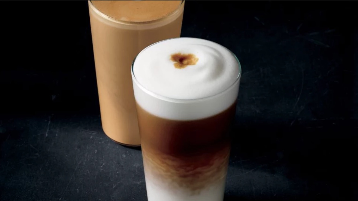 Difference between a Latte Macchiato and a Café Latte
